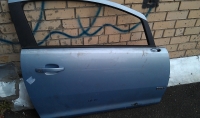 Дверь передняя Корса D (2006-2015) 3хдверка, R, б/у