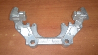 Скоба тормозного суппорта VAG AUDI 100, A3,A4,A6 1.6-2.8 (92-05), SEAT, SKODA OCTAVIA, SUPERB 1.4-2.0, BORA, GOLF III, IV,PASSAT B5,B5+, VENTO